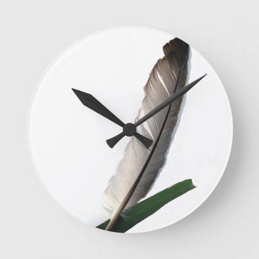 One Feather Runde Wanduhr (Vorderseite)