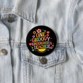 One groovy kindergarten teacher button (Beispiel)