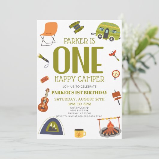 One Happy Camper Camping 1st First Birthday Party Einladung (Stehend Vorderseite)