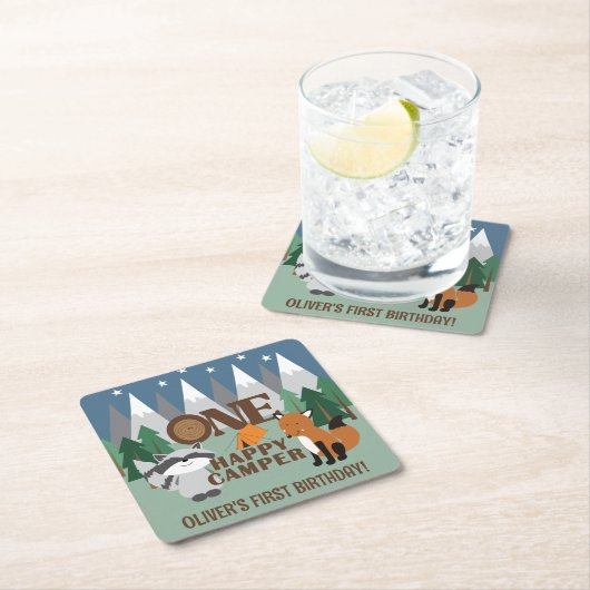 One Happy Camper Niedliche Waldtiere bevorzugen Rechteckiger Pappuntersetzer (Vor Ort)