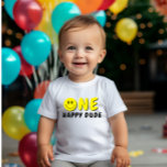 One Happy Typ 1. Geburtstag Gelbes Lächeln Baby T-shirt<br><div class="desc">Wir fügen immer wöchentlich neue Designs hinzu!</div>
