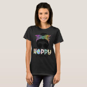One Hoppy Girlfriend Leopard Messy Bun Easter Day T-Shirt (Vorne ganz)