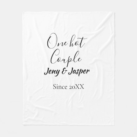 One hot couple add name since 20XX year date Fleecedecke (Vorderseite)