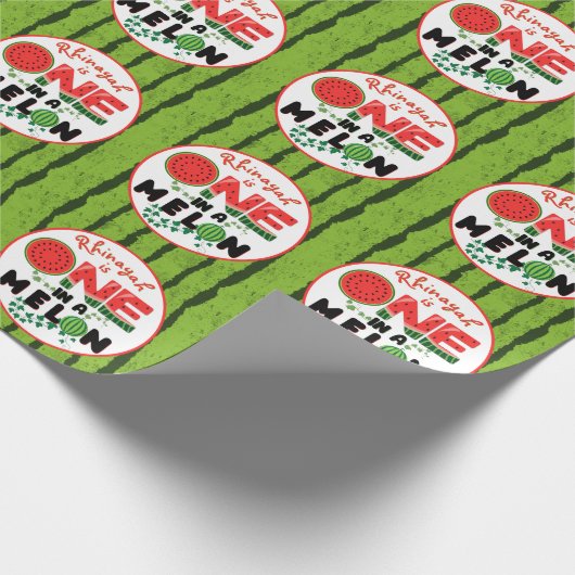 One in a Melon Watermelon First Birthday Geschenkpapier (Ecke)