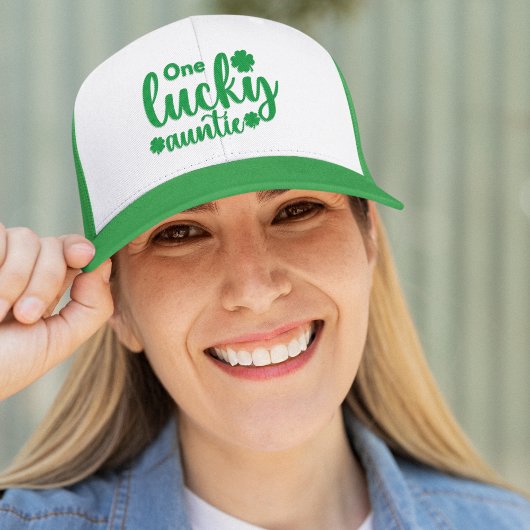 One Lucky Auntie Funny St Patrick Day Truckerkappe