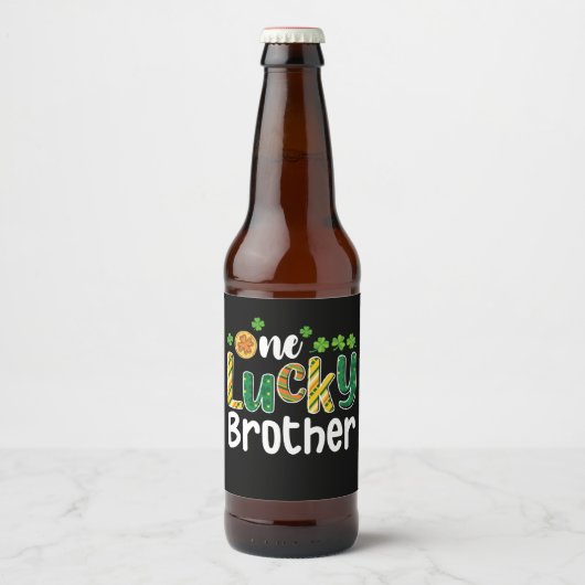 One Lucky Brother Matching Family St Patrick's Day Bierflaschenetikett (Vorderseite)