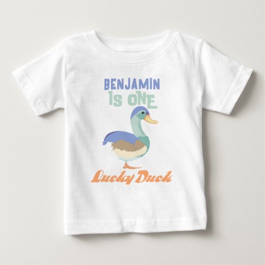 One Lucky Duck First Birthday Pastel Baby T-shirt (Vorderseite)