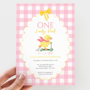 One Lucky Duck Pink Gingham Girl 1. Geburtstag Einladung