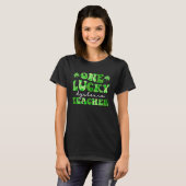 One Lucky Dyslexia Teacher Retro St Patrick s Day  T-Shirt (Vorne ganz)