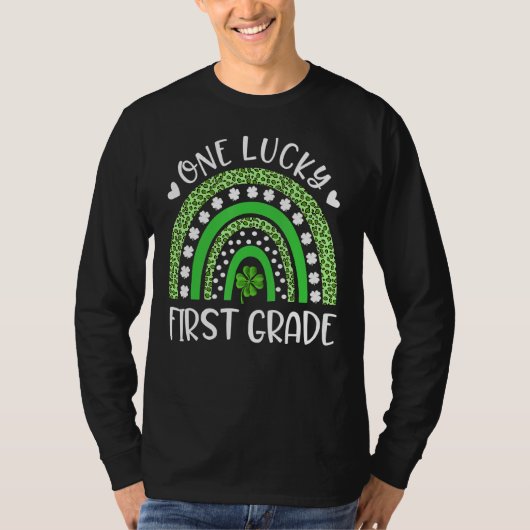 One Lucky First Grade Teacher Rainbow St Patricku2 T-Shirt (Vorderseite)