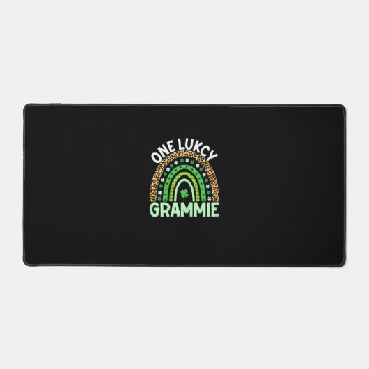One Lucky Grammie Leopard Rainbow Saint Patrick Schreibtischunterlage (Vorderseite)