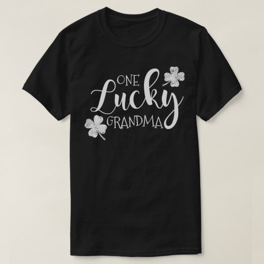 One Lucky Grandma Vierblättriges Kleeblatt Saint P T-Shirt (Design vorne)