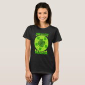 One Lucky Mama Celebrate St Patricks Day T-Shirt (Vorne ganz)