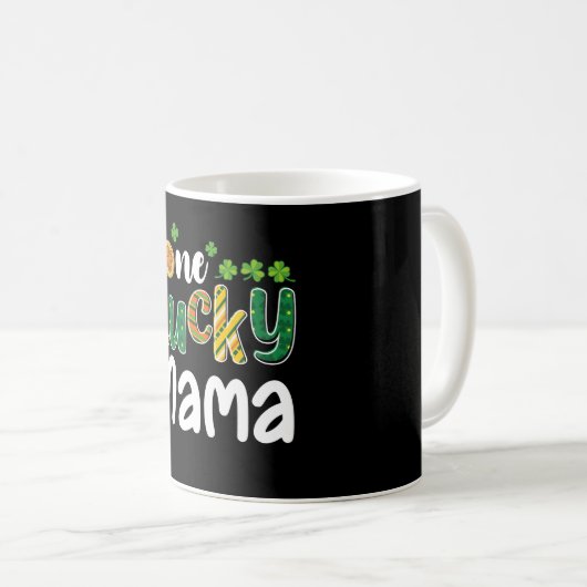 One Lucky Mama Matching Family St Patrick's Day Kaffeetasse (VorderseiteRechts)