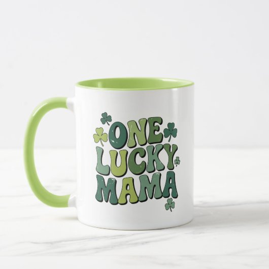 One Lucky Mama Retro St. Patrick's Day Tasse (Links)