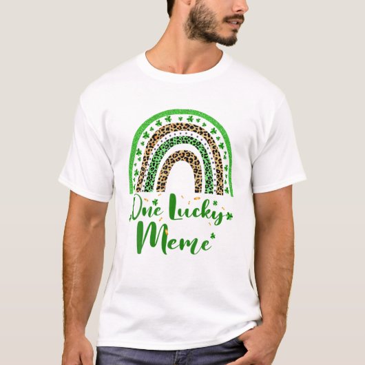 One Lucky Meme Irish Rainbow Leopard Patricks Day T-Shirt (Vorderseite)