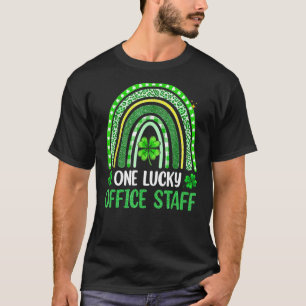 One Lucky Office Staff St Patricks Day Kleeblatt R T-Shirt