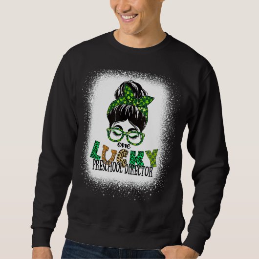 One Lucky Preschool Director Bleached St Patricks Sweatshirt (Vorderseite)