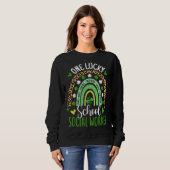 One Lucky School Social Worker Rainbow St Patricks Sweatshirt (Vorne ganz)