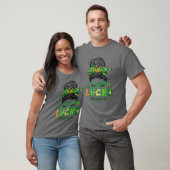 One Lucky Stepmutter Messy Bun St Patrick's Day T-Shirt (Unisex)