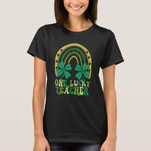 One Lucky Teacher Groovy Retro Rainbow St Patricks T-Shirt (Vorderseite)