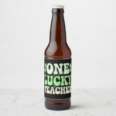One Lucky Teacher Groovy Retro Teacher St Patricks Bierflaschenetikett (Vorderseite)
