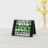 One Lucky Teacher Groovy Retro Teacher St Patricks Karte (Gelbe Blume)