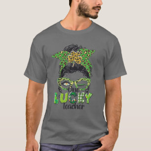 One Lucky Teacher Messy Bun Irish Leopard St. Patr T-Shirt