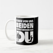 One Of Us Both Plays Better Than You Table Tennis Kaffeetasse (Links)