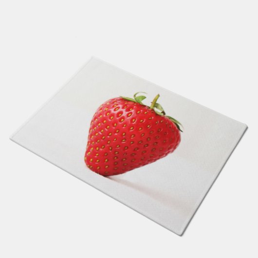 One Red Strawberry dmcna Fußmatte (Schrägansicht)