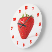 One Red Strawberry Fat Red Numbers wc arc Große Wanduhr (Winkel)