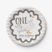 One Silly Goose Beige Bow 1st Birthday Pappteller (Vorderseite)
