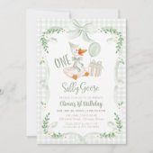 One Silly Goose Green Bow Floral 1st Birthday Einladung (Vorderseite)