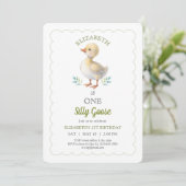 One Silly Goose Green Gingham Baby First Birthday Einladung (Stehend Vorderseite)