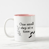 One Small Step at a Time Coffee Mug Zweifarbige Tasse (Links)