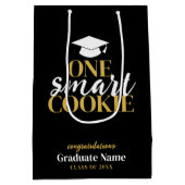 One Smart Cookie - Moderner Black Gold Abschluss Mittlere Geschenktüte (Rückseite)