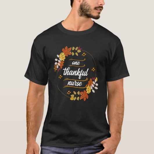 One Thankful Nurse Practitioner Simple Autumn Quot T-Shirt (Vorderseite)