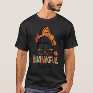 One Thanksgivi Nana Messy Bun Herbst Thanksgivi T-Shirt