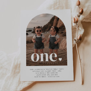 One Twin Girls - Heart Arted Foto Erster Geburtsta Einladung
