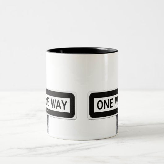 One way sign zweifarbige tasse (Mittel)