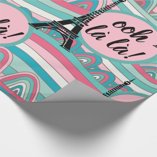 Ooh la la la la! Voila! Eiffelturm Geschenkpapier (Ecke)