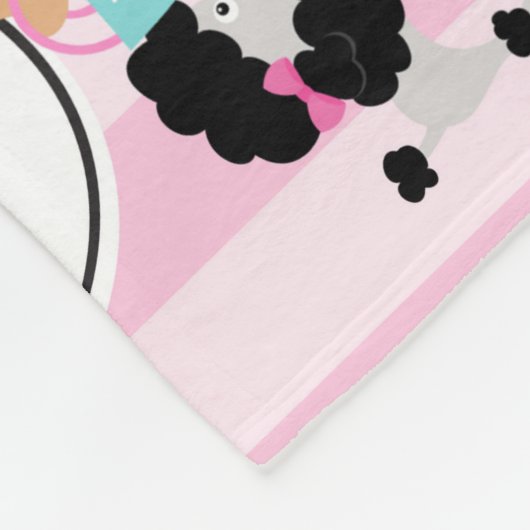 Ooh la Paris Eiffel Tower Pink und Black Fleecedecke (Ecke)