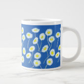 Oops-a-Daisy Jumbo Tasse, weiß, gelb, blau Jumbo-Tasse (Rechts)