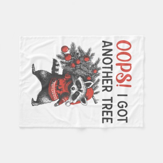 Oops I Got Another Tree Funny Raccoon Christmas Qu Fleecedecke (Vorderseite (Horizontal))