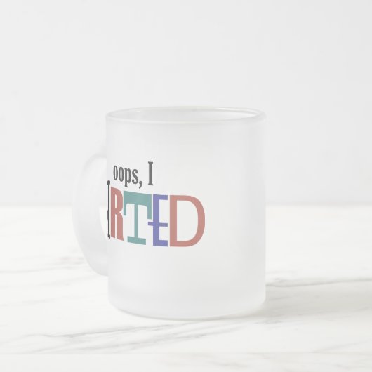 Oops, Tasse I Arted (Vorderseite Links)