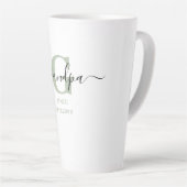 Opa Elegant Script Monogram Silver Green Milchtasse (Rechte Ecke)