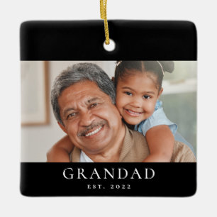 Opa hat weißes Foto schwarz eingerichtet Keramikornament