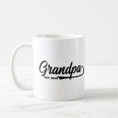 Opa seit Jahr Typography gegründet Kaffeetasse (Links)