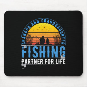 Opa und Enkelin Angelkumpels fürs Leben Mousepad