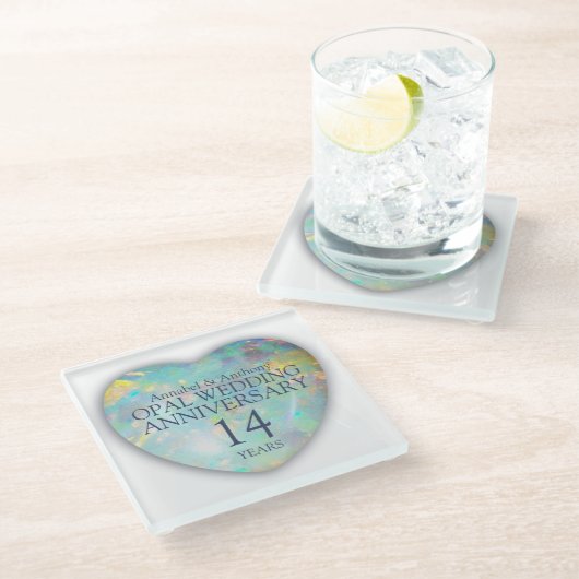 Opal 14. Hochzeitstag Herz Glas Glasuntersetzer (Schrägansicht)